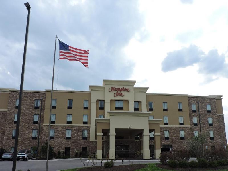 Hampton Inn Dekalb - Near The University Exterior foto